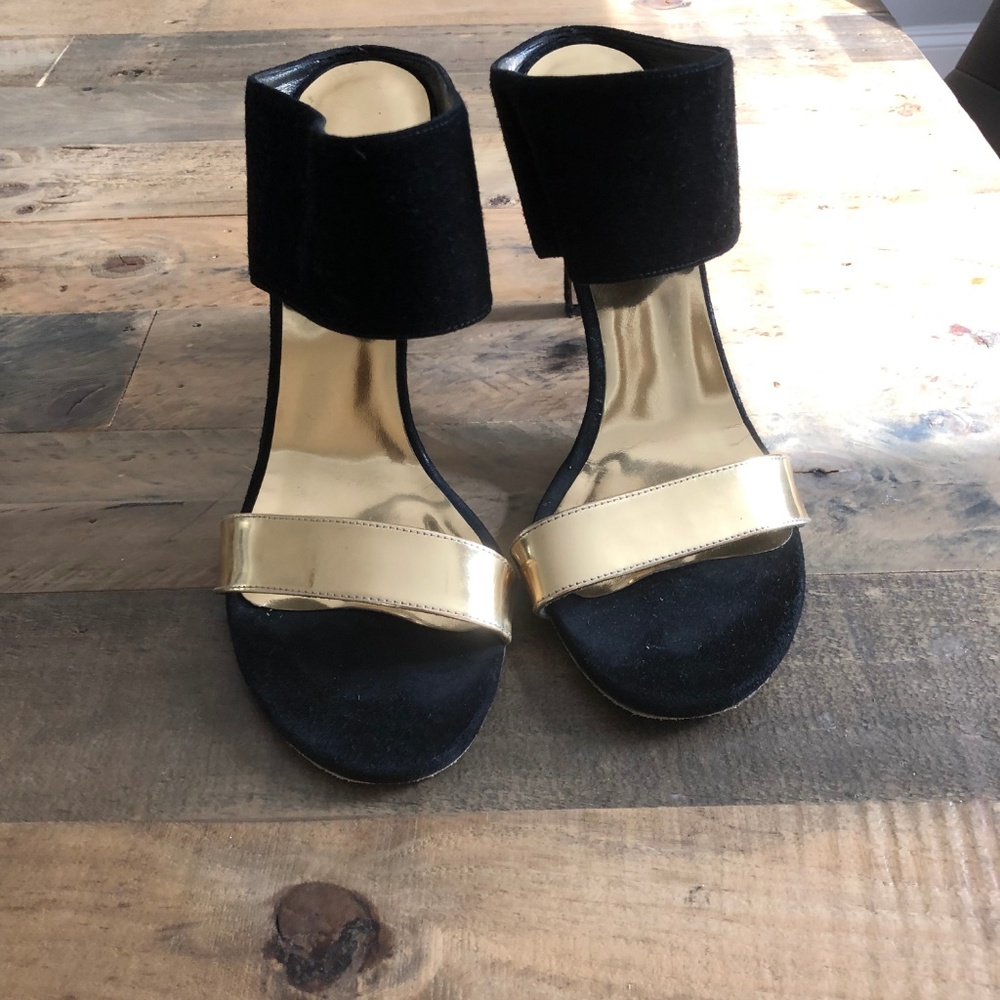 Stuart Weitzman heels